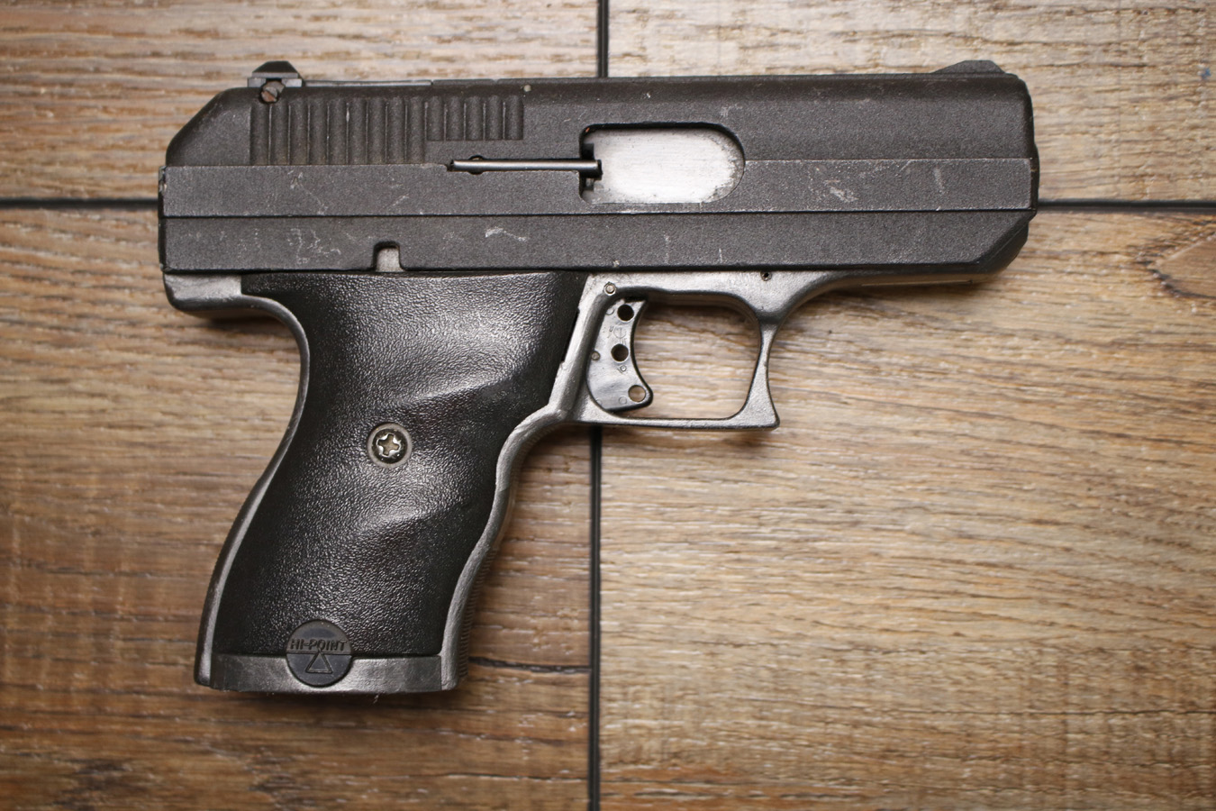 HI POINT C9 9mm Used Police Trade-in Pistol (Magazine Not Included)